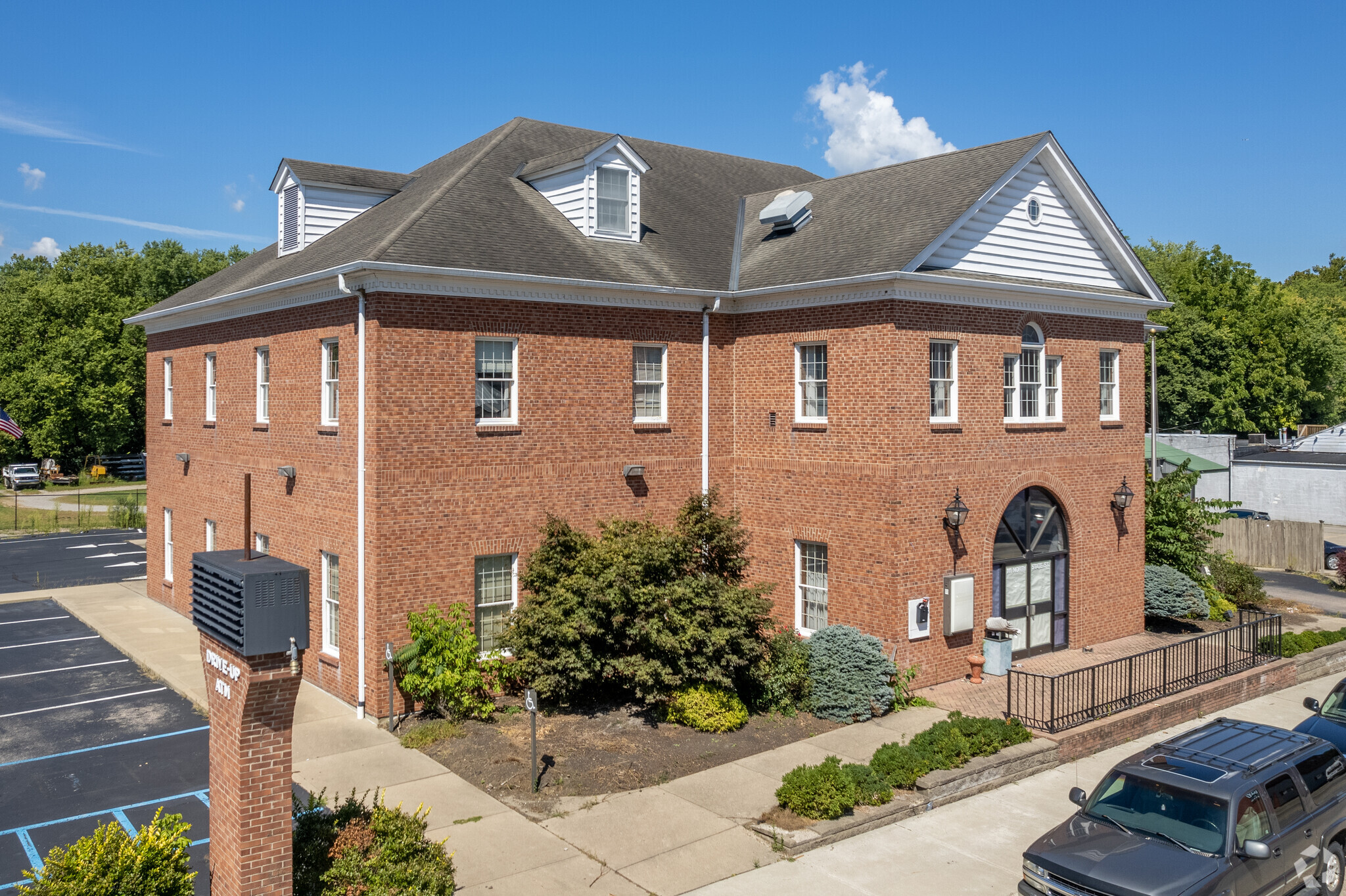 111 N State St, West Harrison, IN for sale Primary Photo- Image 1 of 1