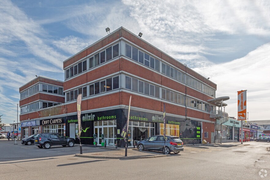 Canwick Rd, Lincoln, LN5 8HE The Pelham Centre