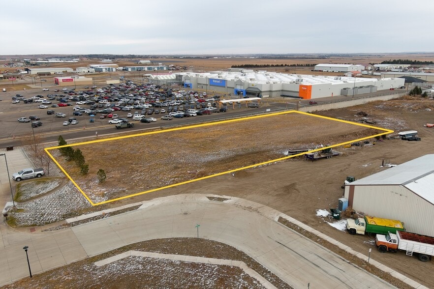13R Garfield Ave, Pierre, SD for sale - Building Photo - Image 1 of 20