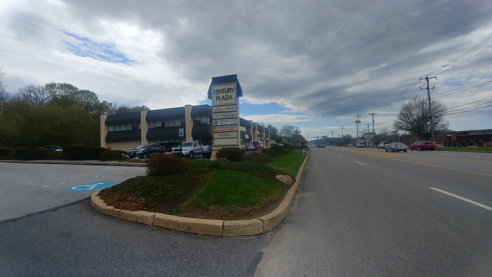 70 Lancaster Ave, Malvern, PA 19355