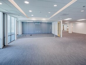 10590 W Ocean Air Dr, San Diego, CA for lease Interior Photo- Image 2 of 10