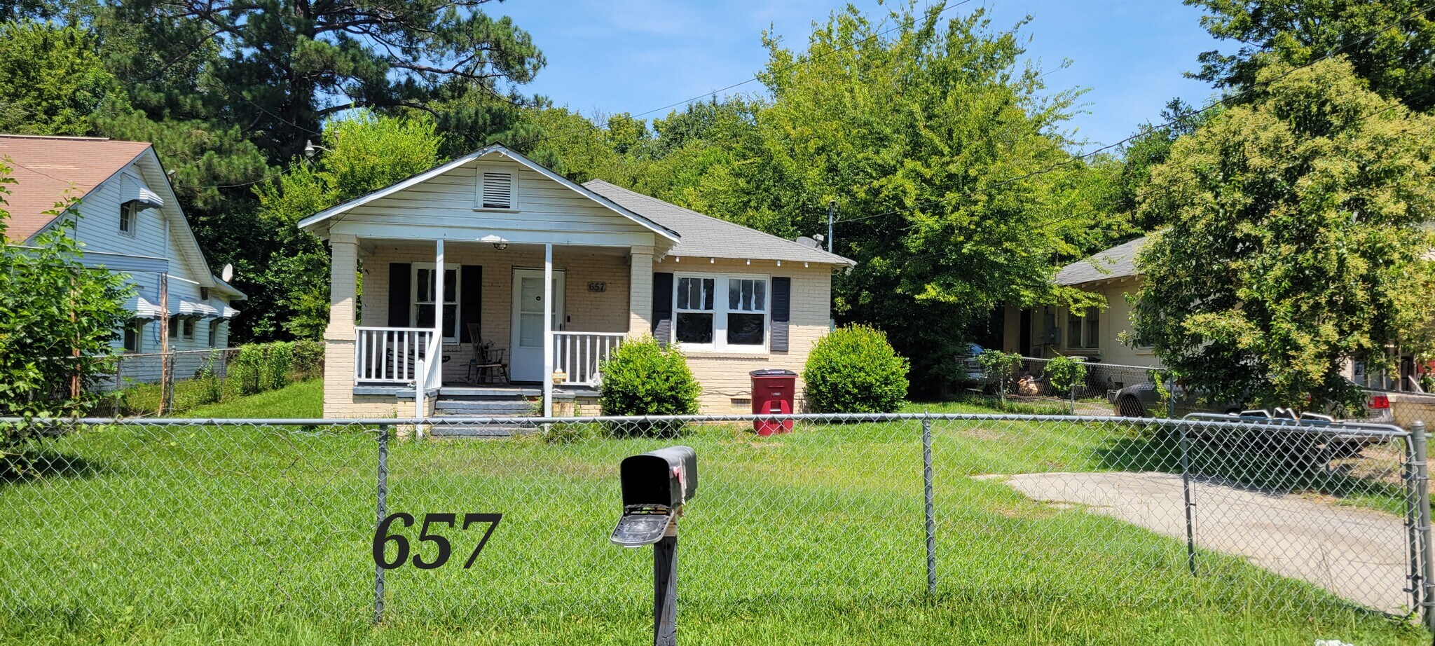 657 Moreland Ave, Macon, GA for sale Primary Photo- Image 1 of 2