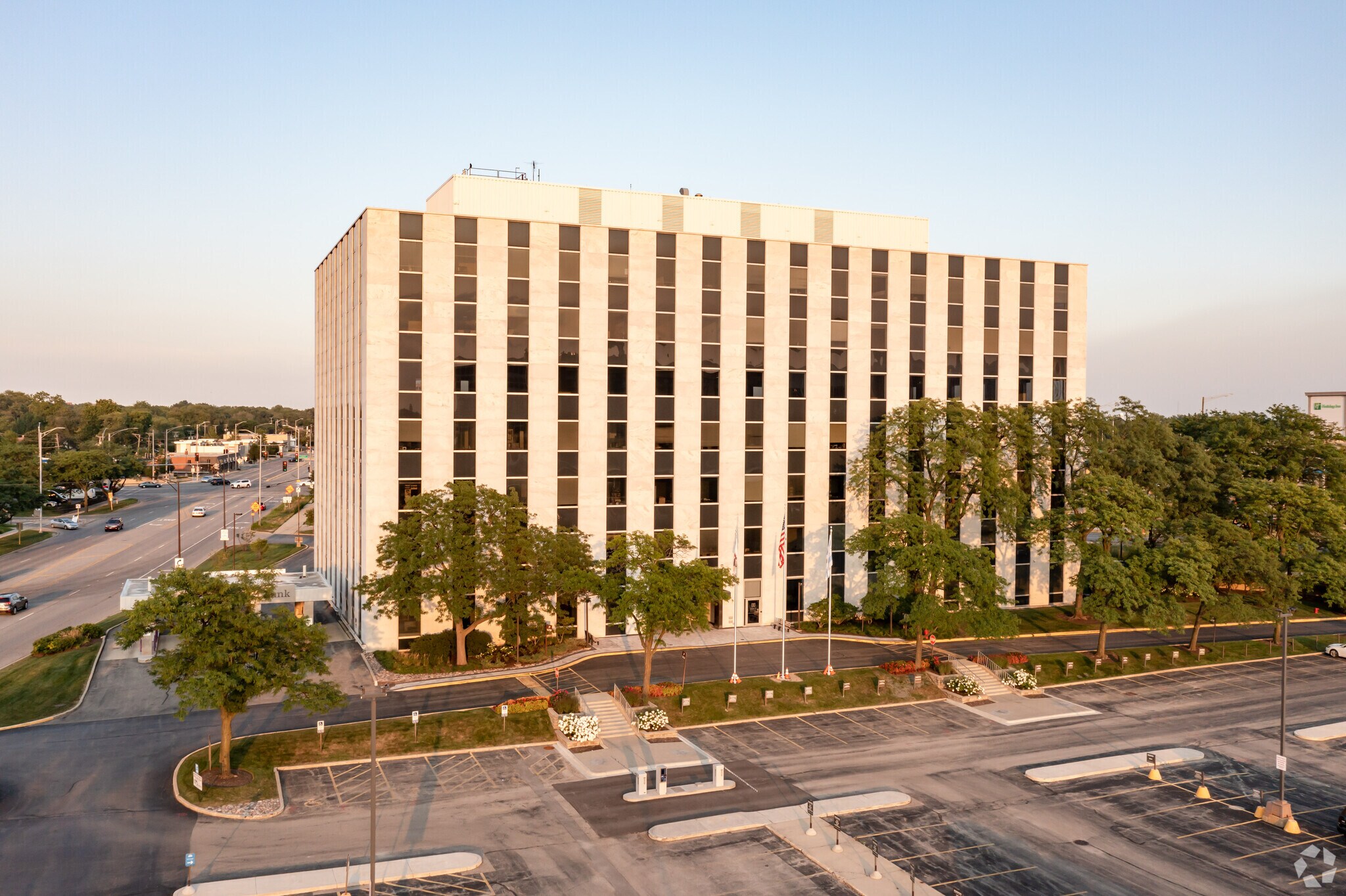 8501 W Higgins Rd, Chicago, IL for sale Building Photo- Image 1 of 1