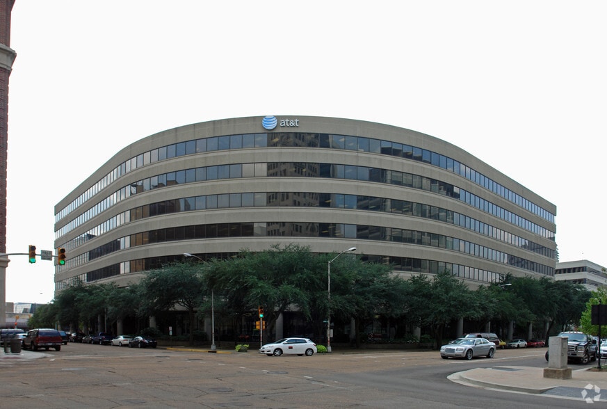 175 E Capitol St, Jackson, MS for sale - Primary Photo - Image 1 of 1