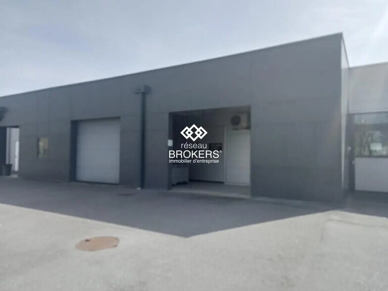 Retail in Lannemezan for lease - Building Photo - Image 3 of 19