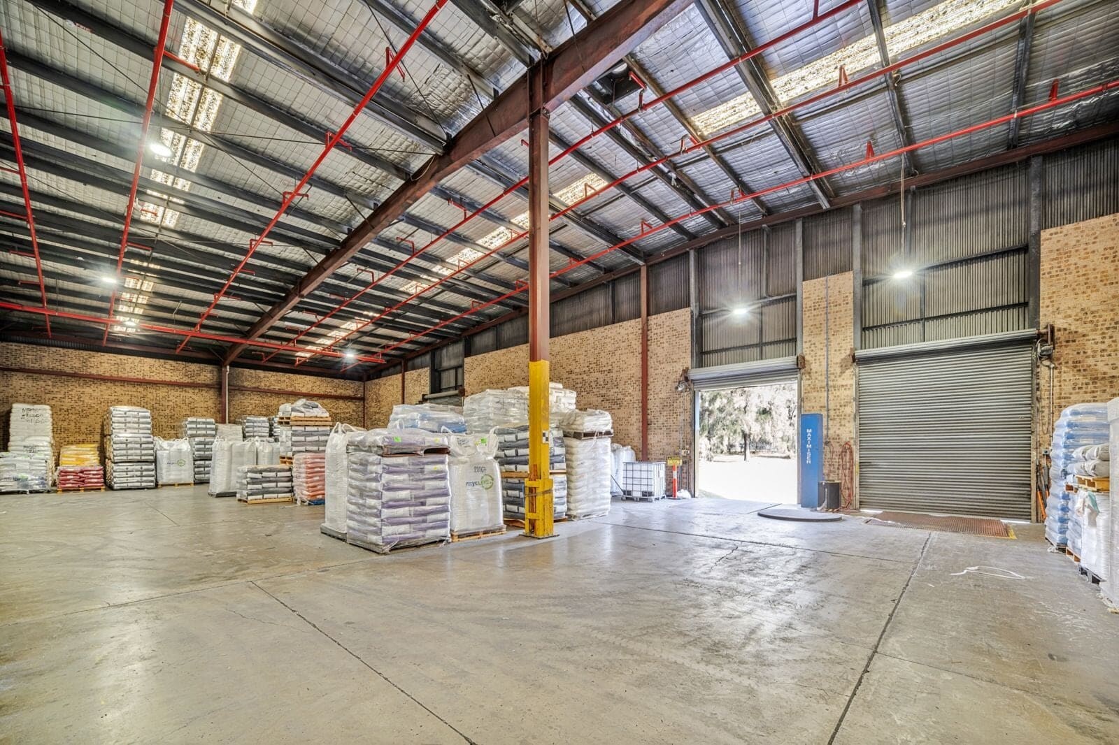 33-41 Airds Rd, Minto for lease Interior Photo- Image 1 of 3