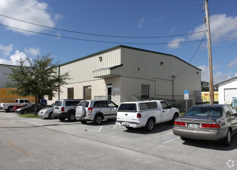 7890 Interstate Ct, North Fort Myers, FL for sale - Primary Photo - Image 1 of 1