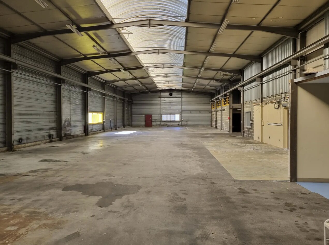 Flex in Hermival-les-Vaux for sale Interior Photo- Image 1 of 4
