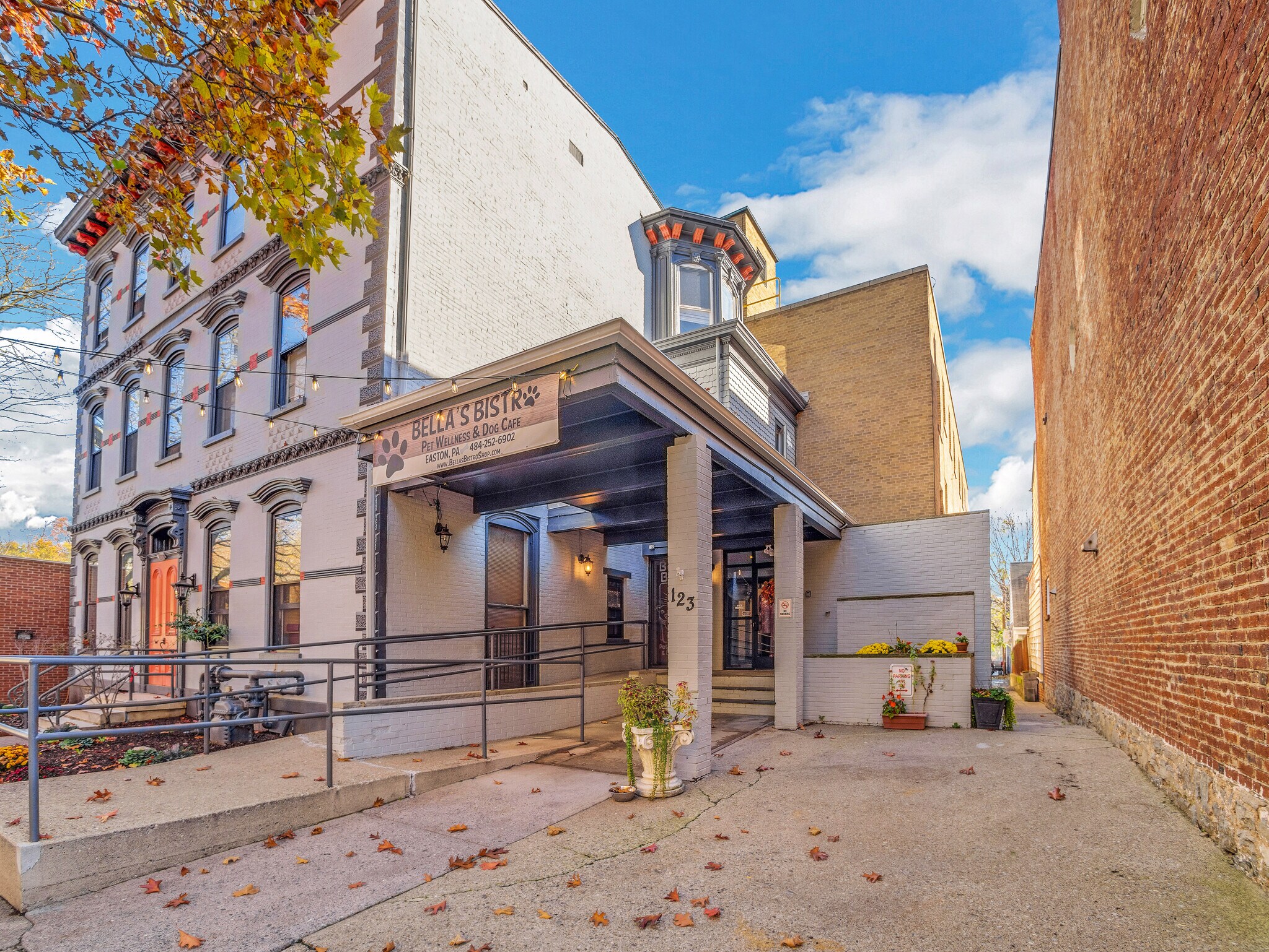 123 N 2nd St, Easton, PA 18042