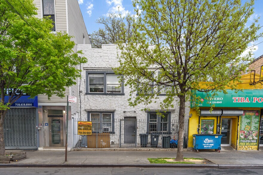 903 Wyckoff Ave, Ridgewood, NY 11385