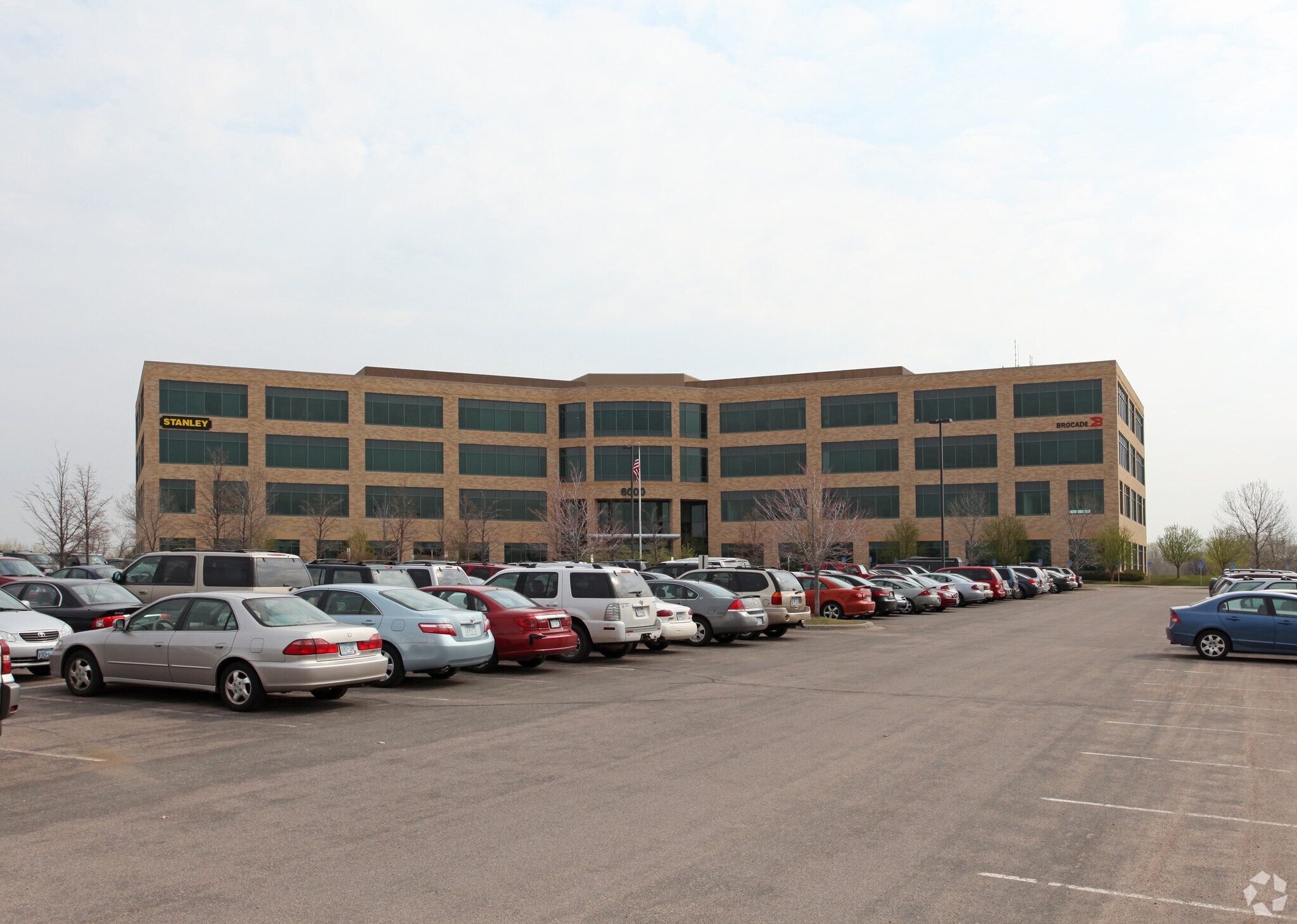 6000 Nathan Ln, Plymouth, MN 55442 Office for Lease