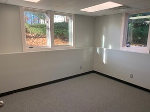 425 Pleasant St, Brockton, MA for lease Interior Photo- Image 1 of 10