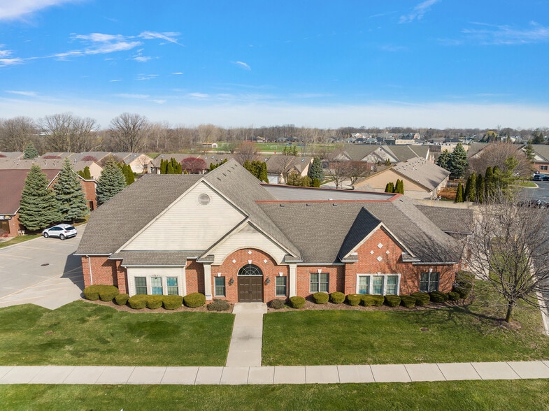 35807 Moravian Rd, Clinton Township, MI 48035