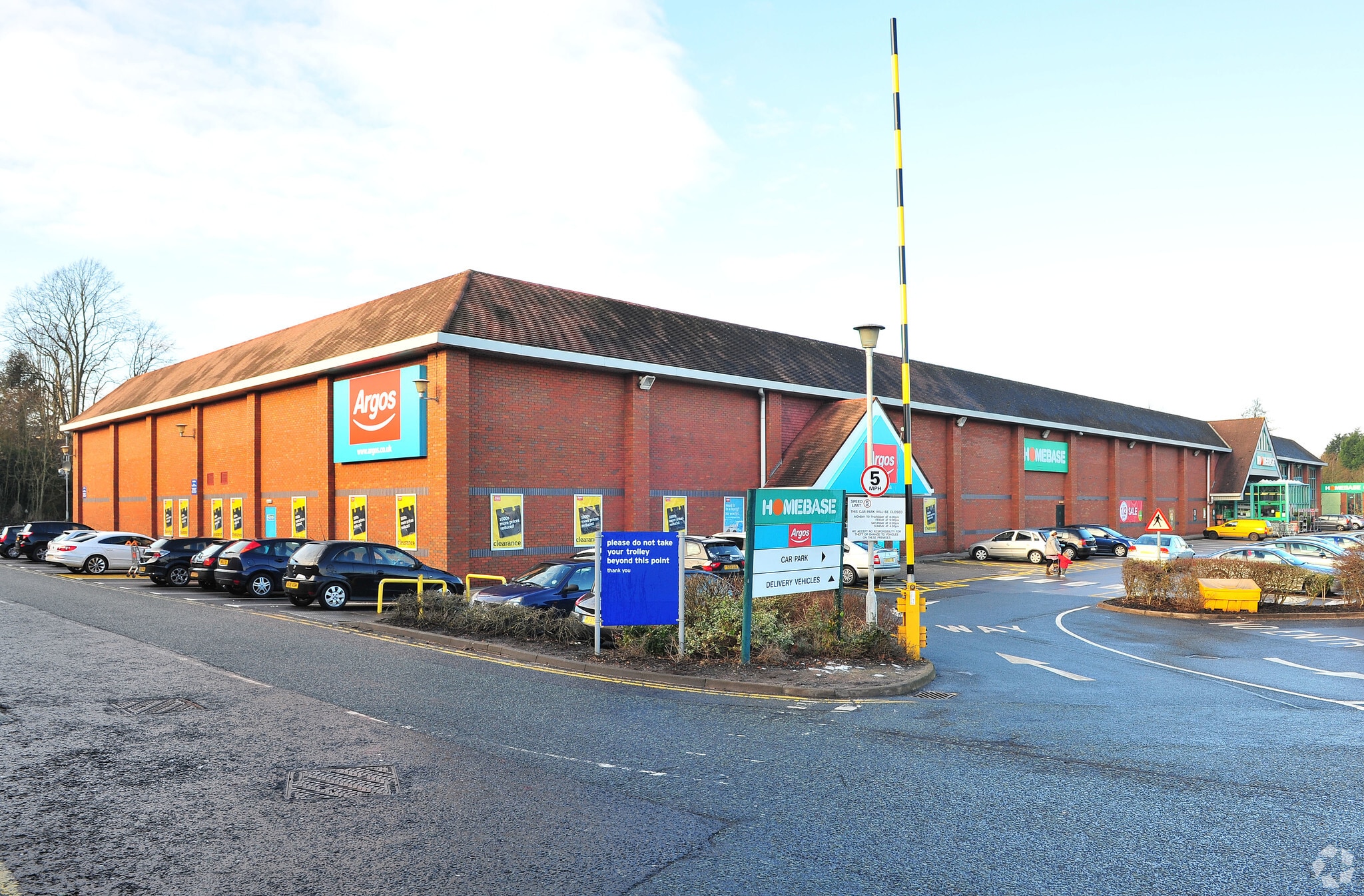 Abbey Retail Park, Redditch for sale Building Photo- Image 1 of 1