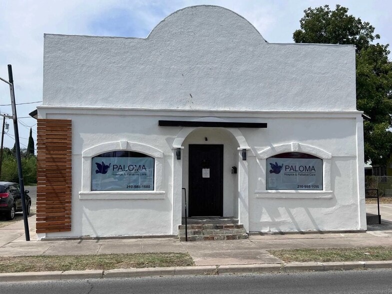 500 - 101 Main & 3rd St, Del Rio, TX 788 portfolio of 2 properties for sale on LoopNet.com - Building Photo - Image 3 of 24