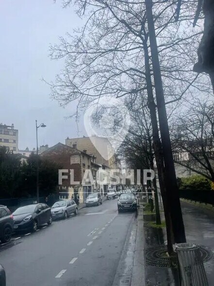 Retail in Paris for lease - Aerial - Image 2 of 2