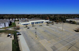 More details for 4000 University Ave, Waterloo, IA - Retail for Lease