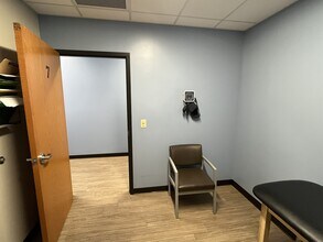 6342-6360 Lonas Spring Dr, Knoxville, TN for lease Interior Photo- Image 2 of 14