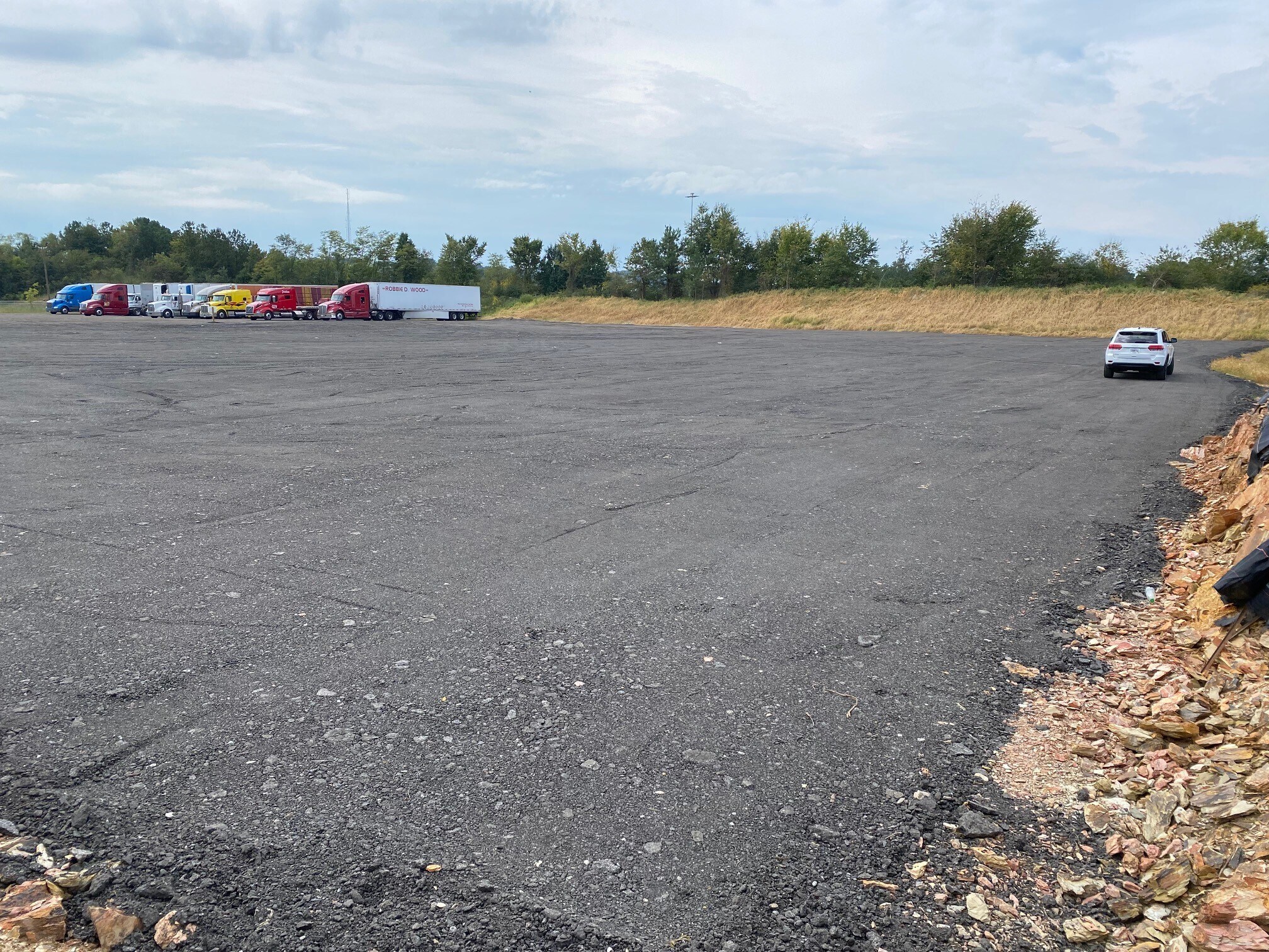 201 Five Forks Rd NE, Cartersville, GA 30121 Industrial Storage Yard