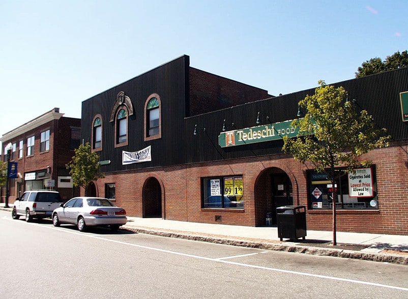 44-58 Billings Rd, Quincy, MA for lease - Building Photo - Image 3 of 6