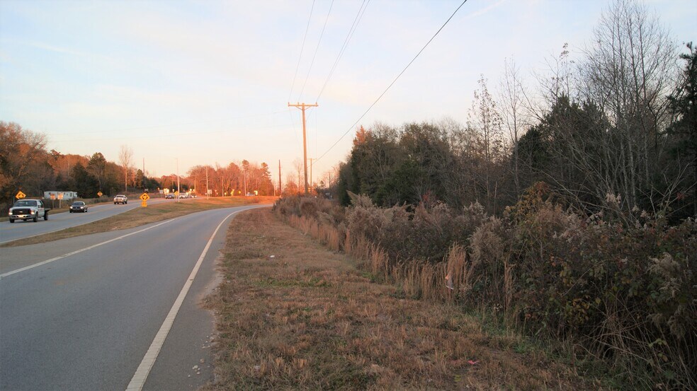 0 Hwy 417, Woodruff, SC 29388 23 Acre Prime Development Property on