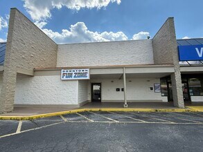 2305 N Gateway Ave, Rockwood, TN for lease Interior Photo- Image 1 of 8