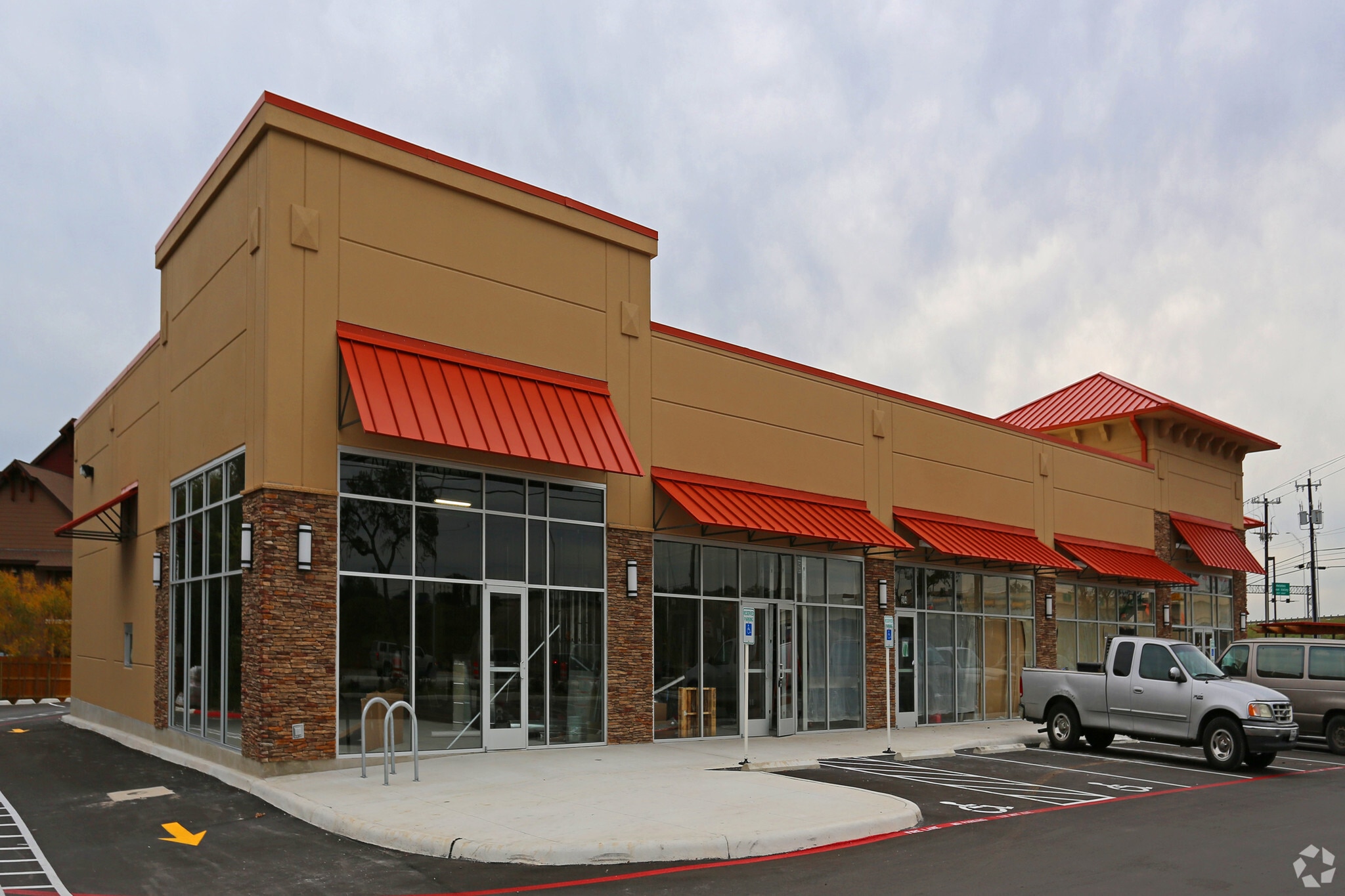 8338 N Loop 1604 W, San Antonio, TX for sale Primary Photo- Image 1 of 1