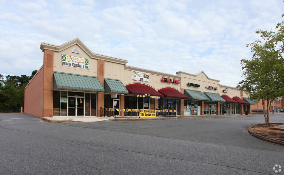 10367-10397 Tara Blvd, Jonesboro, GA for lease - Building Photo - Image 1 of 10