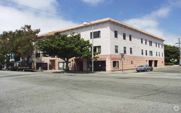 1019-1021 Solano Ave, Albany, CA for sale - Primary Photo - Image 1 of 16