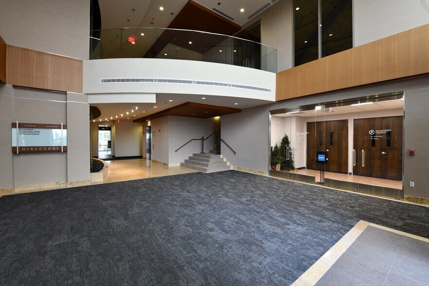 3715 W Anthem Way, Anthem, AZ for lease - Interior Photo - Image 2 of 8