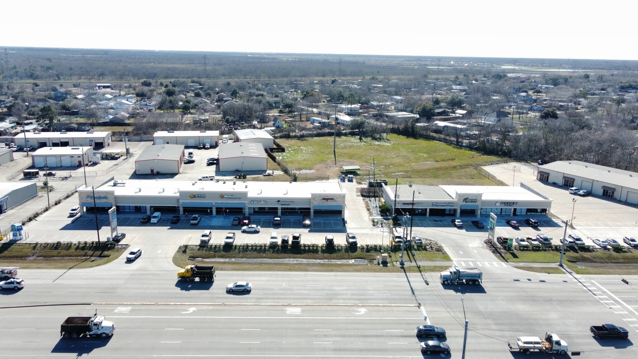 15020-15070 Highway 6, Rosharon, TX for lease Building Photo- Image 1 of 8