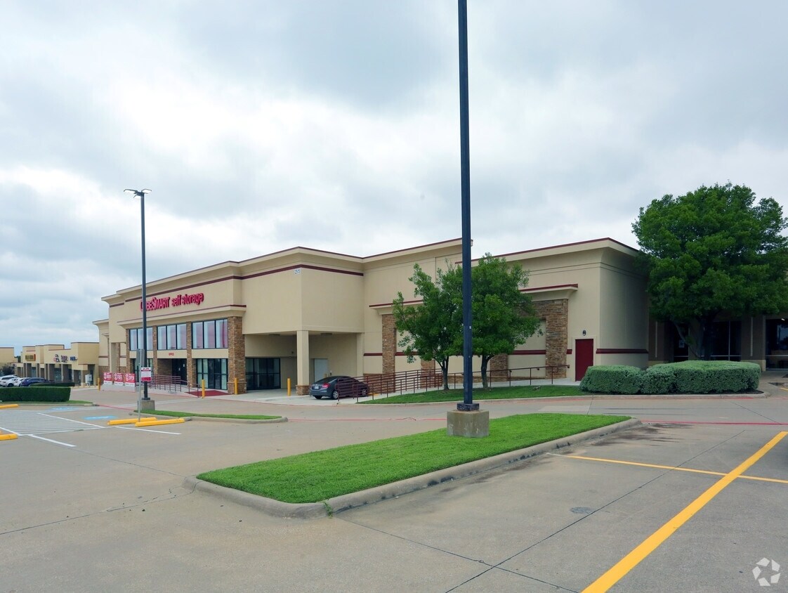 2515 E Rosemeade Pky, Carrollton, TX 75007 Office for Lease