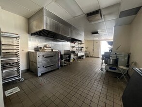 20106-20110 Pioneer Blvd, Cerritos, CA for lease Interior Photo- Image 1 of 5