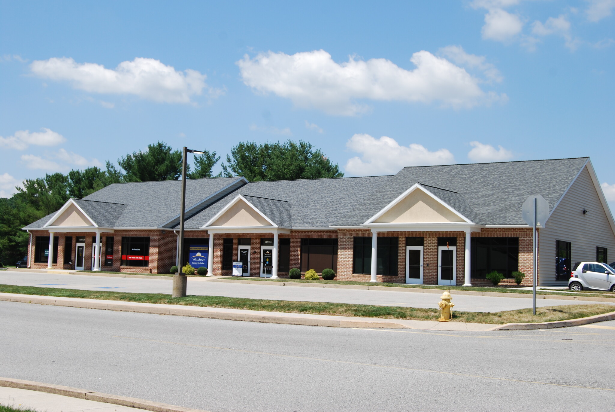 430 N Main St, Spring Grove, PA for lease Building Photo- Image 1 of 3