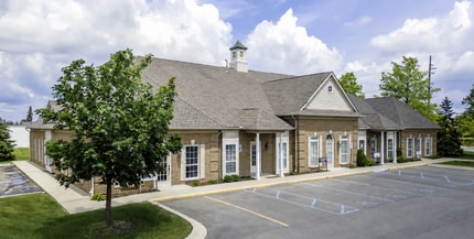 46875 Garfield Rd, Macomb, MI for lease Interior Photo- Image 1 of 1