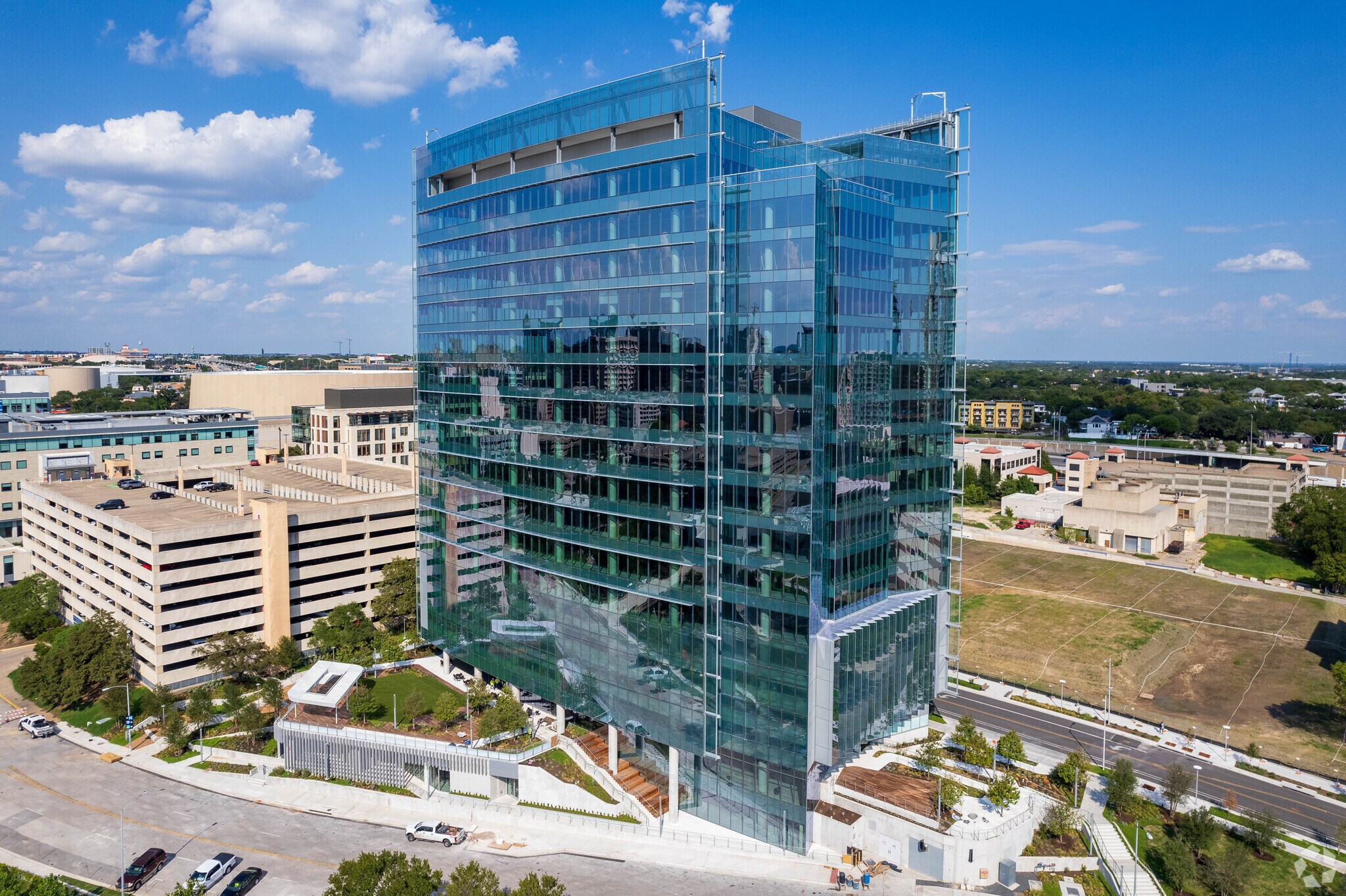1300 Red River St, Austin, TX for lease Primary Photo- Image 1 of 40