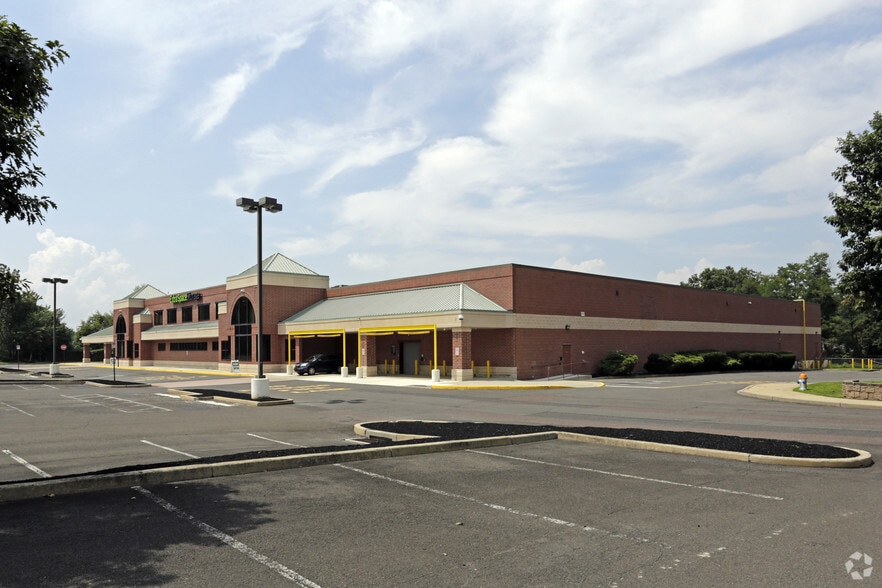 505 W Butler Ave, Chalfont, PA for sale - Primary Photo - Image 1 of 1