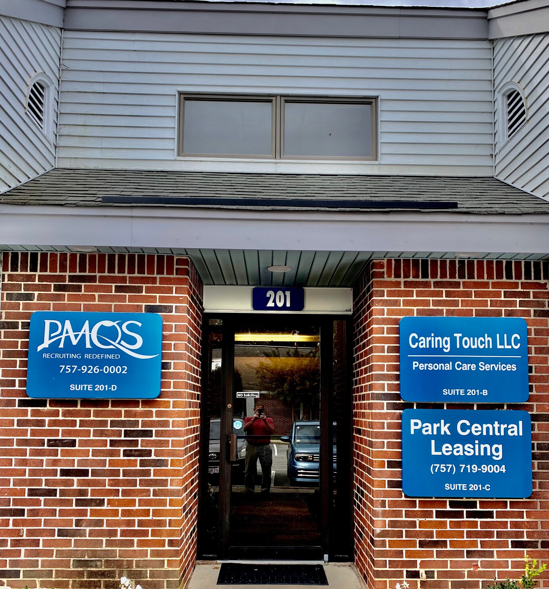 610 Thimble Shoals Blvd, Newport News, VA 23606 Park Central Business