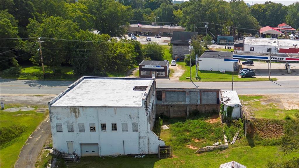 3 Commercial Properties in Seneca Seneca, SC for Sale
