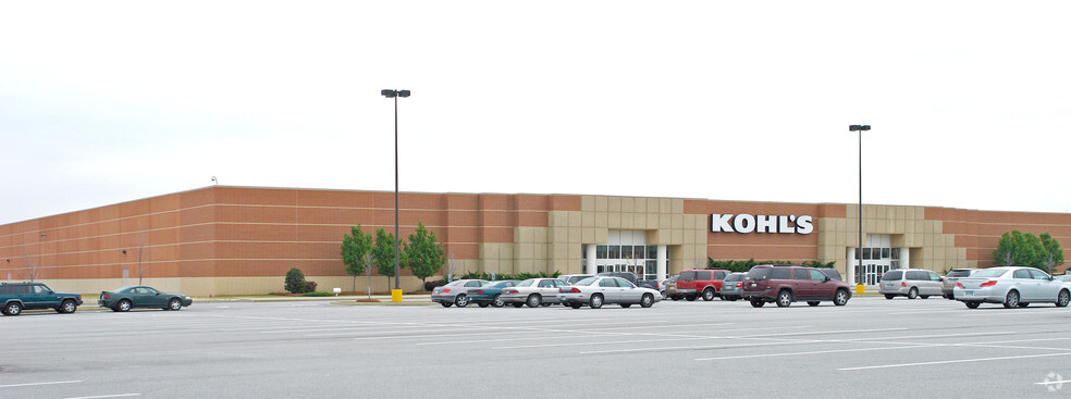 10136 Two Notch Rd, Columbia, SC for lease - Building Photo - Image 1 of 1