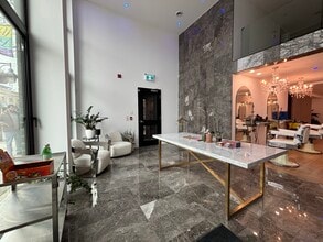 3425-3433 Yonge St, Toronto, ON for lease Interior Photo- Image 2 of 3