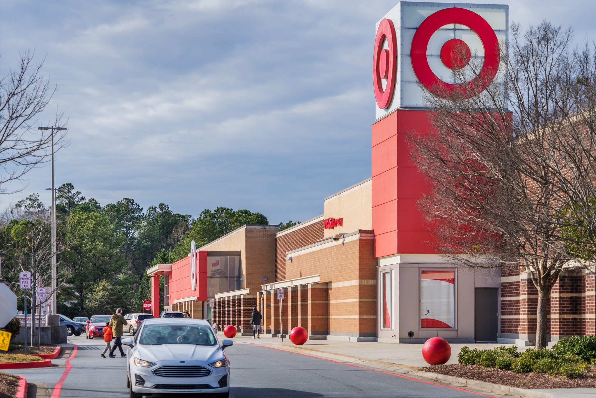 1401 Johnson Ferry Rd, Marietta, GA for lease Building Photo- Image 1 of 8