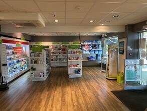 9-15 Church Rd, Codsall for lease Interior Photo- Image 2 of 3