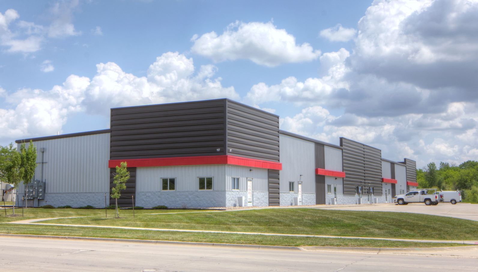 117 SE Lorenz Dr, Ankeny, IA for lease Building Photo- Image 1 of 10