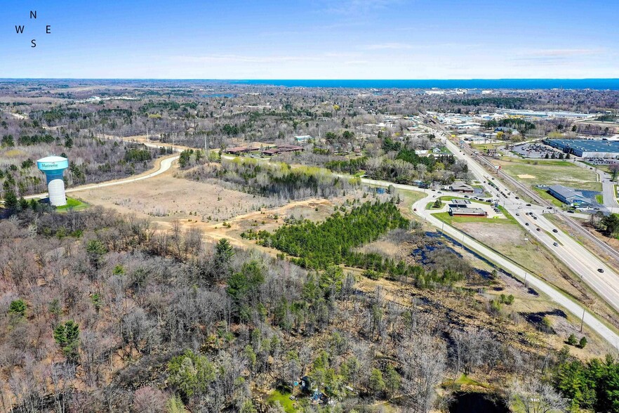 Highway 41, Marinette, WI for sale - Building Photo - Image 1 of 1