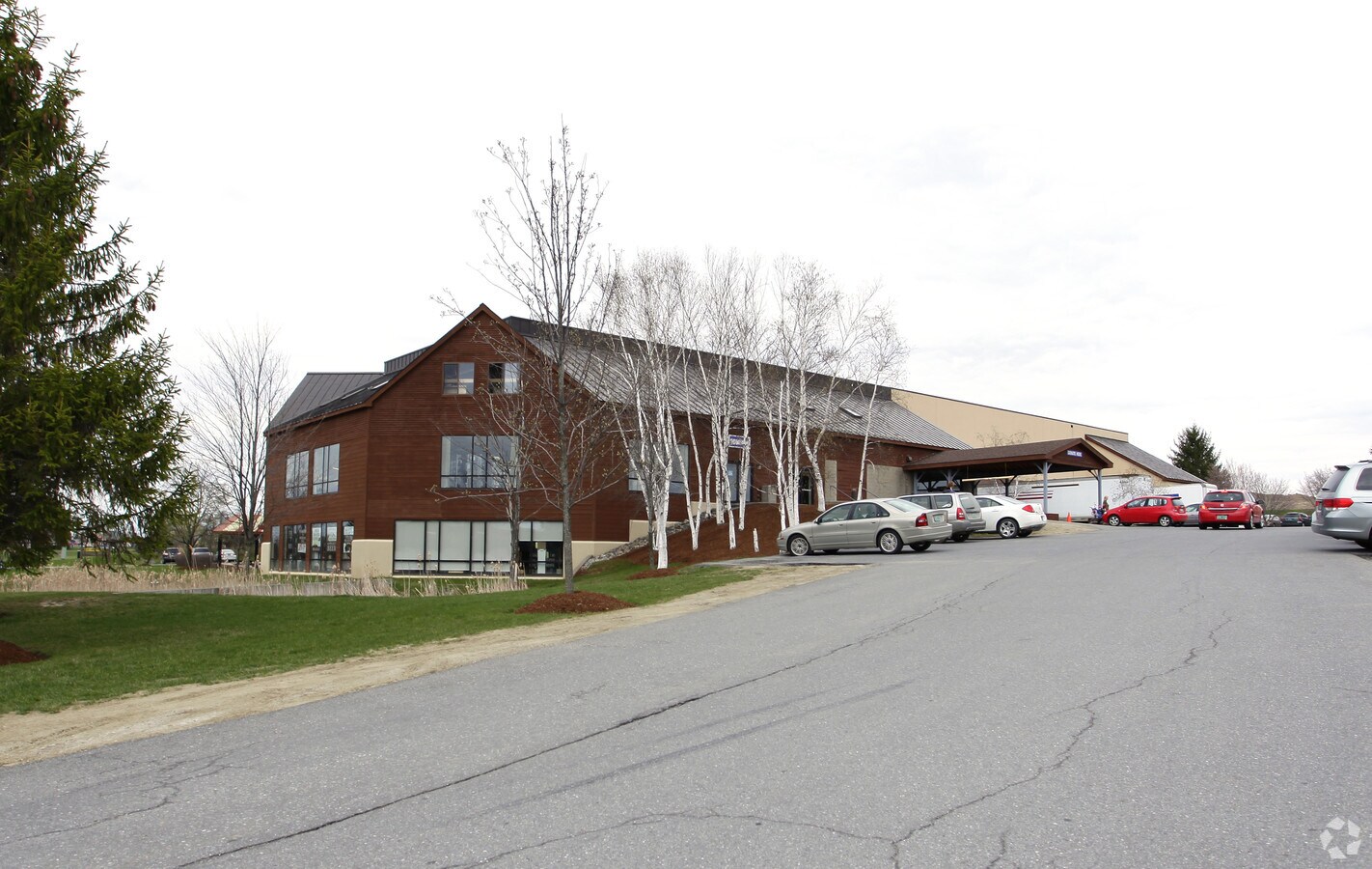 329 Harvest Ln, Williston, VT 05495