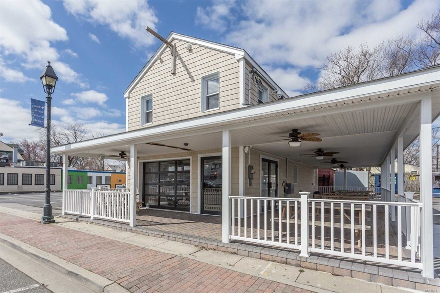 28 Woodcleft Ave, Freeport, NY for sale - Other - Image 1 of 1