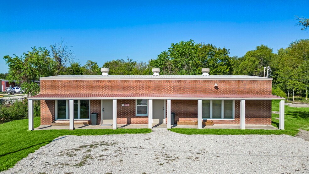22611 FM 2100 Rd, Crosby, TX for sale - Primary Photo - Image 1 of 1