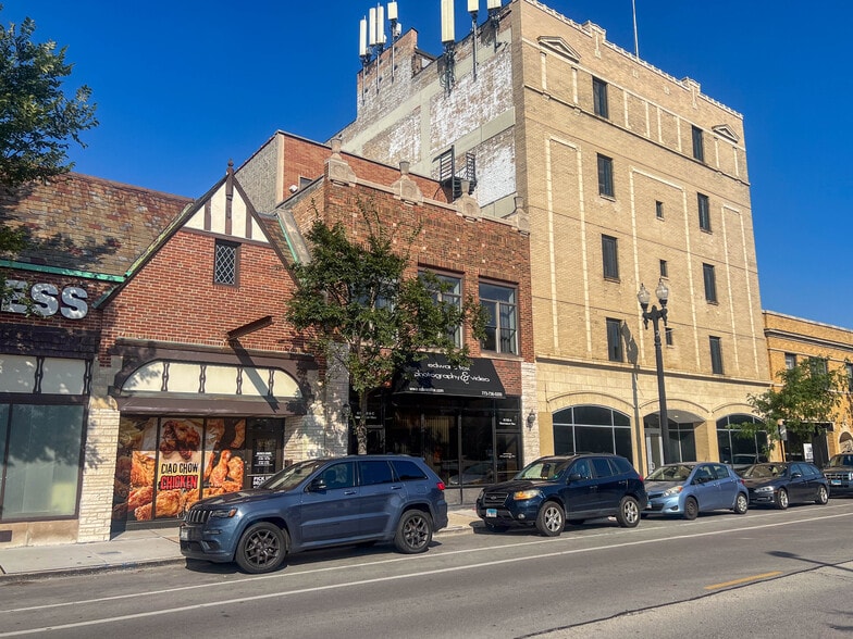 6133 N Northwest Hwy, Chicago, IL for lease - Building Photo - Image 2 of 3