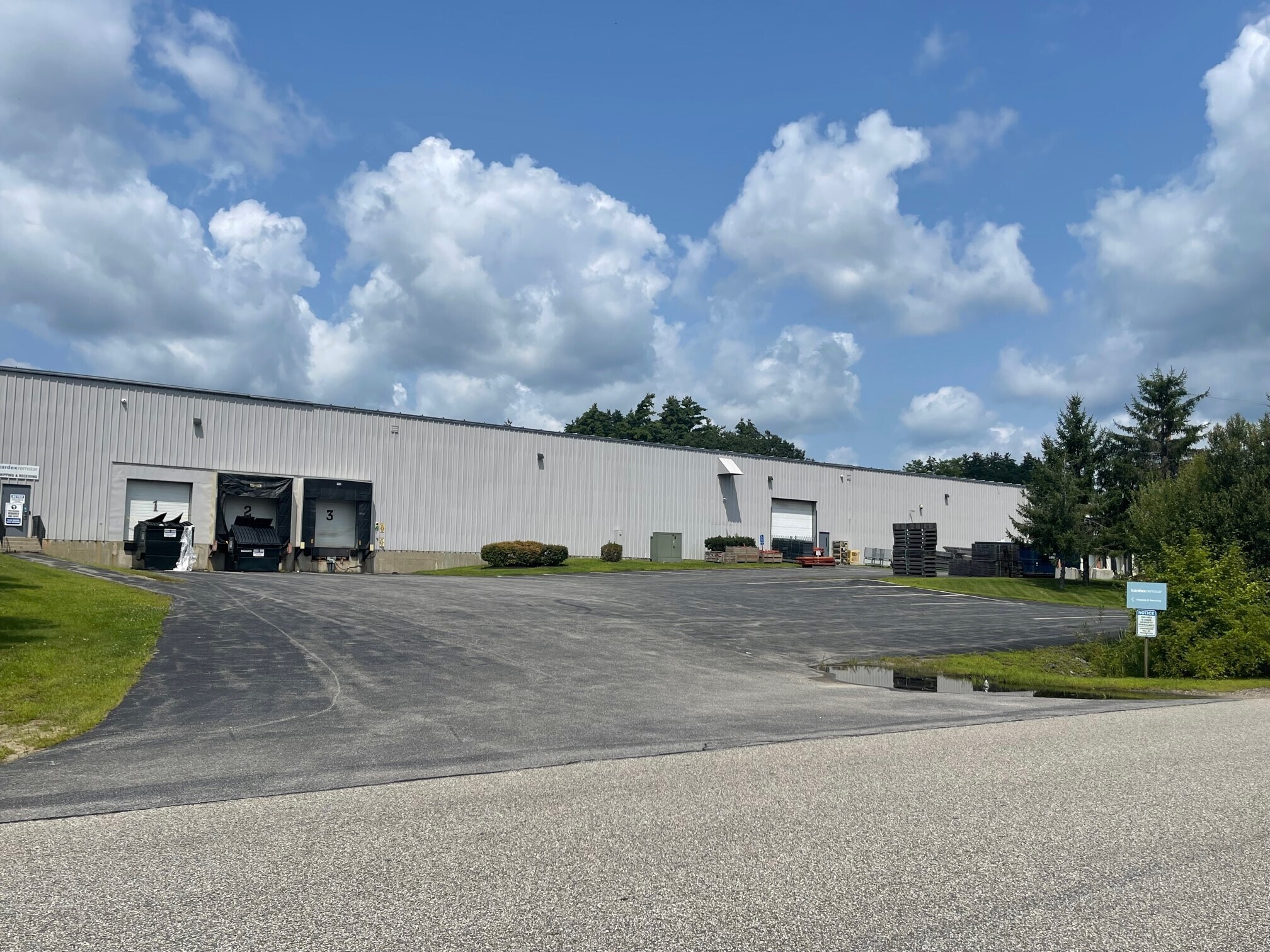 41 Eisenhower Dr, Westbrook, ME 04092 41 Eisenhower Drive